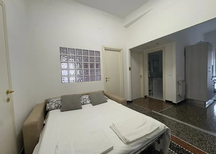 Kate On The Port * جنوة